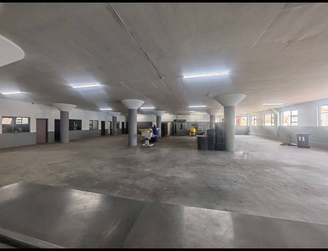 2,289M² WAREHOUSE FOR SALE IN OPHIRTON